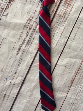 Classic Red and Navy Striped Kids Young Boy’s Tie - Premium Formal Accessory